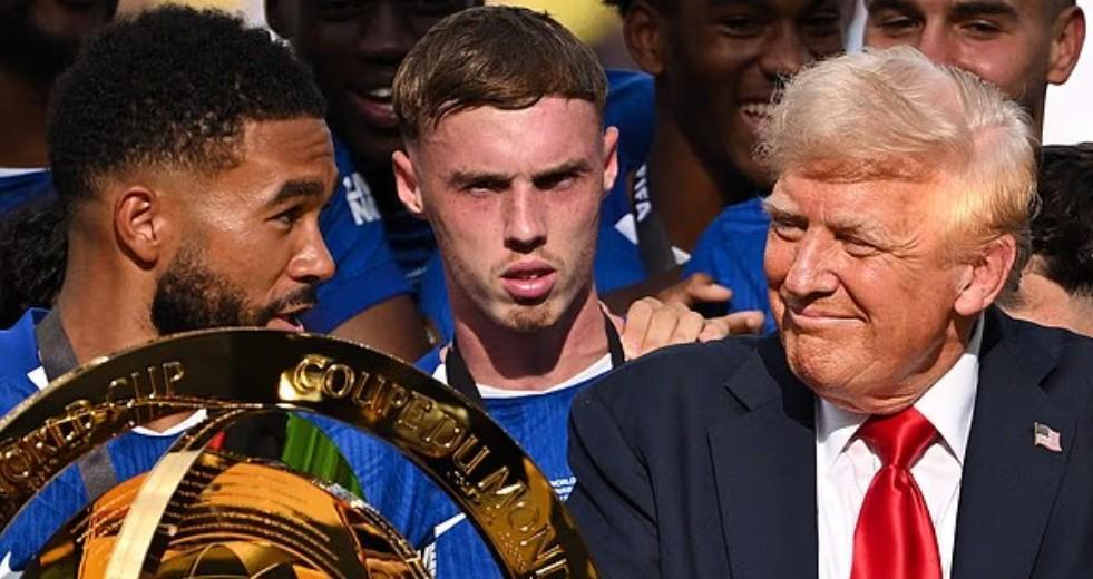 帕尔默：没想到举杯时特朗普还在台上，这确实让我有点困惑