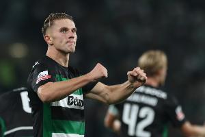 镜报：阿森纳接近签约克雷斯周薪超20万镑，葡体要7000万镑不松口