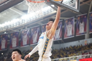 kaiyun-这次腰伤对曾凡博影响真太大了 有时伤病可能改变一个运动员命运