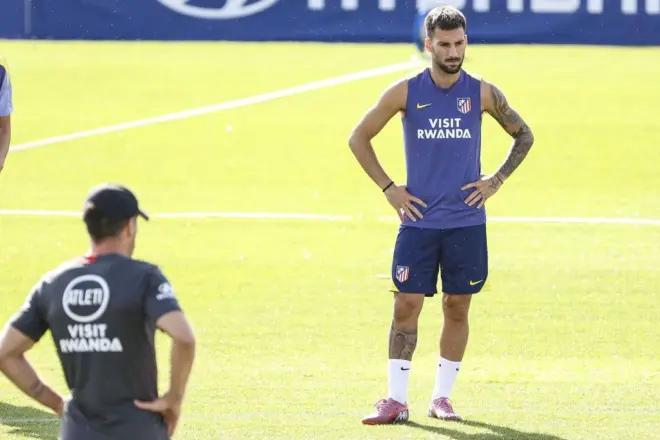 开云体育APP下载-巴埃纳阑尾炎手术或将缺席四周，加盟马竞后只出场1次