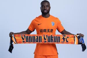 开云-未能完成归化！奥斯卡以外援身份上演玉昆首秀，顶替新援科斯塔