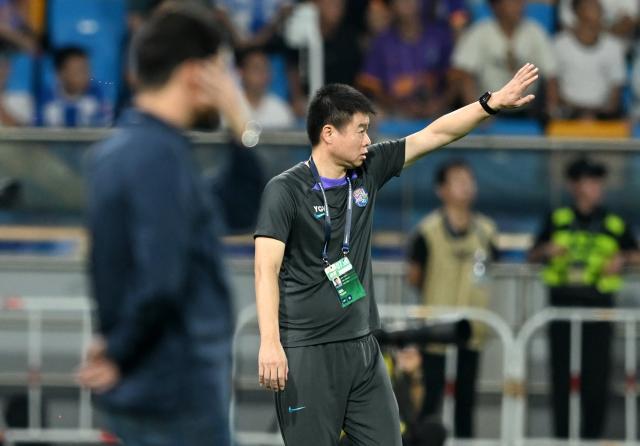 kaiyun-【2025中超巡礼之津门虎】不惜换枪 于根伟继续追梦