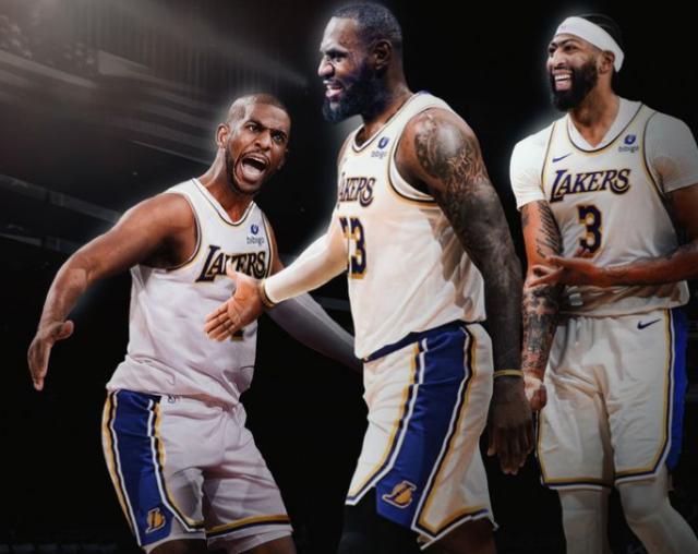 开云体育官网-詹皇保罗联手？名记曝保罗或被勇士裁掉加盟湖人